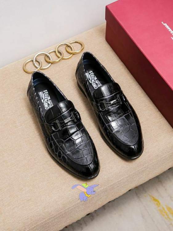 Picture of Ferragamo Shoes _SKUFerragamosz38-451Cngh12135275